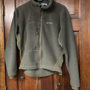 Arc'teryx Olive Green Fleece Jacket